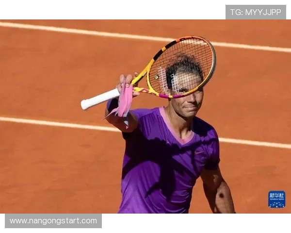 网球巨星纳达尔宣布退役 世界排名第一的新秀崛起引发关注